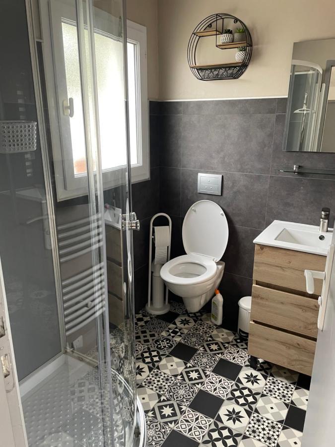 Petite Maison Au Calme, Dans Une Impasse L'Epine  Exteriér fotografie